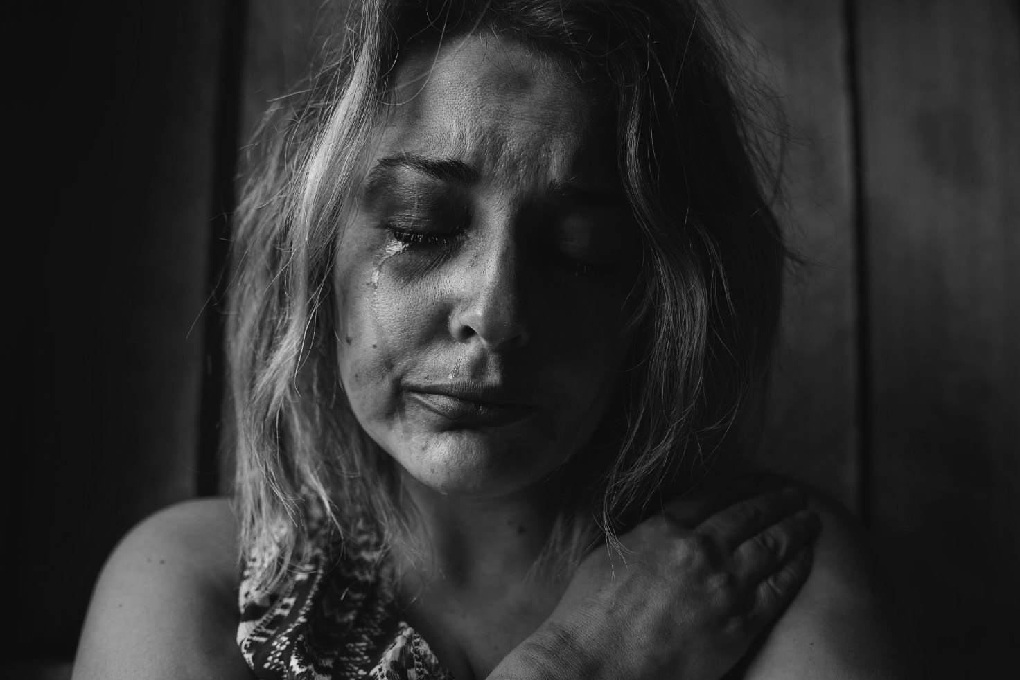 Weinende Frau / crying woman